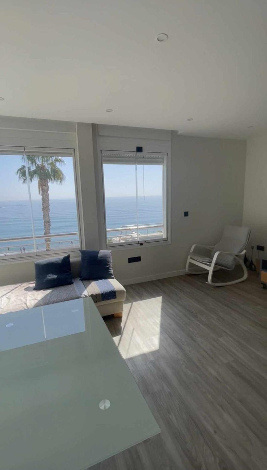 Moderno Piso Mirando Al Mar Apartamento Torremolinos Exterior foto