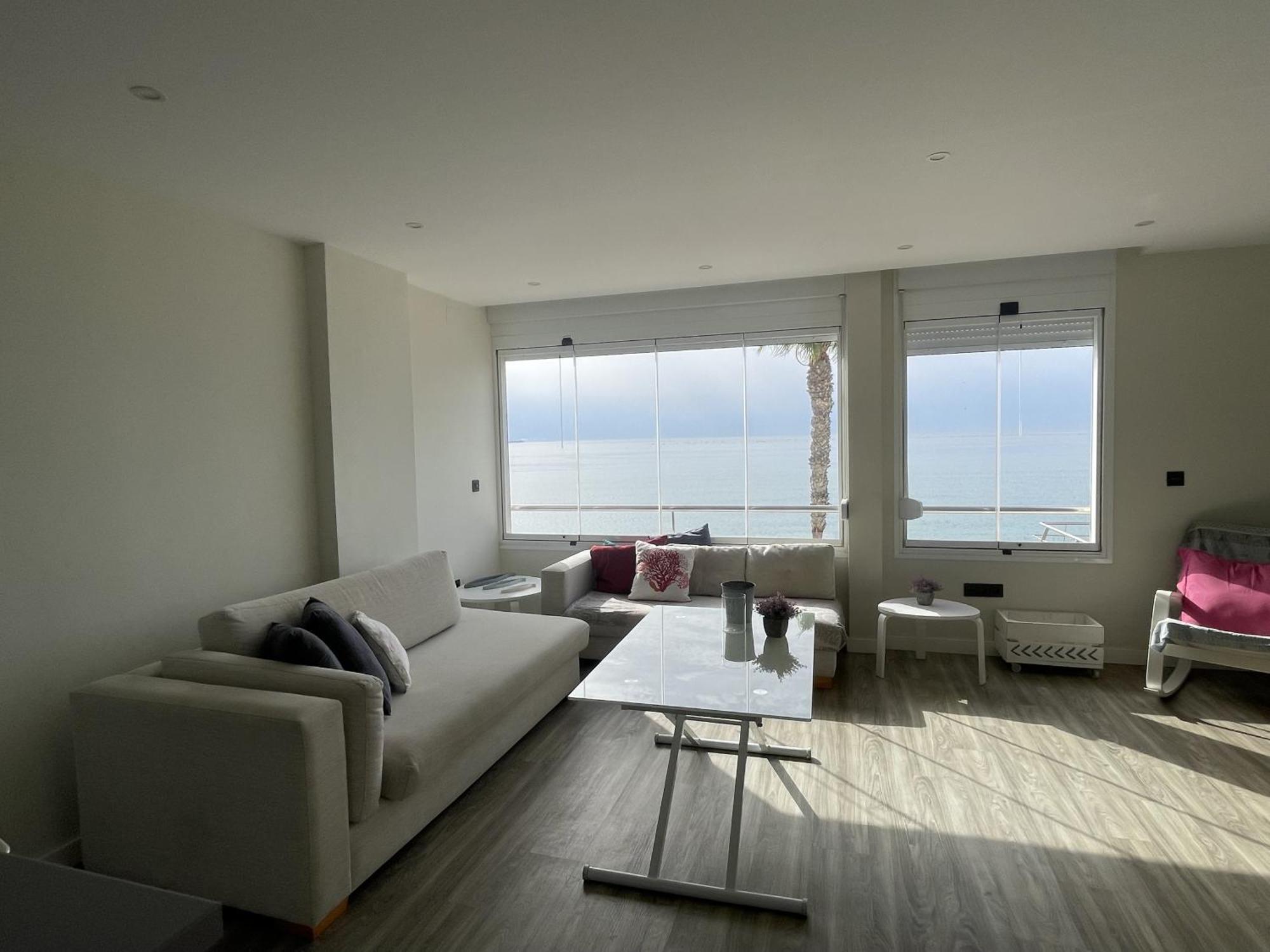 Moderno Piso Mirando Al Mar Apartamento Torremolinos Exterior foto